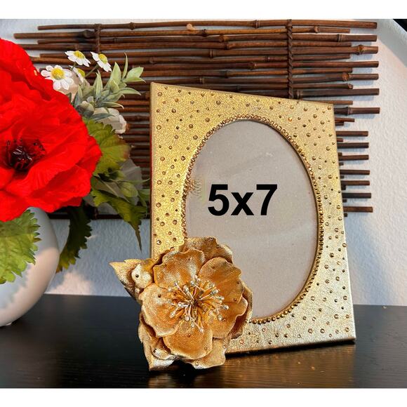 Handmade Gold Leather Picture Frame 5x7 Floral Photo Frame Luxury Home Decor - Picture 3 of 8